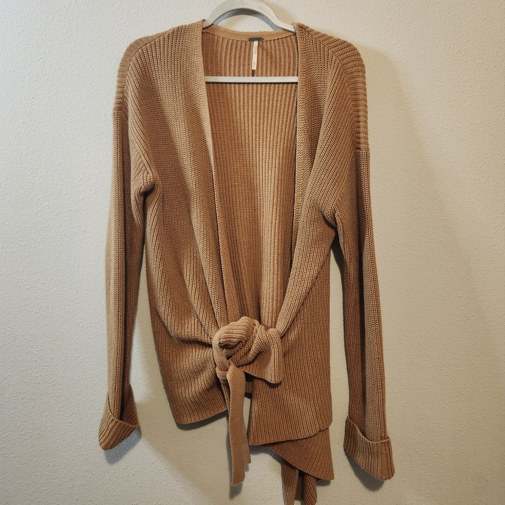 Free People Ribbed Knit 100% Cotton Wrapped Cardigan in Camel Tan Size Small